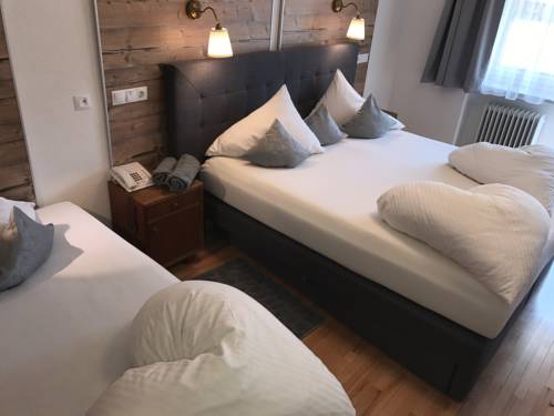 Imagen de la habitación del Hotel Clubdorf Alpenrose. Foto 8