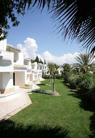 Imagen de los exteriores del Hotel Clube Albufeira Garden Village. Foto 8