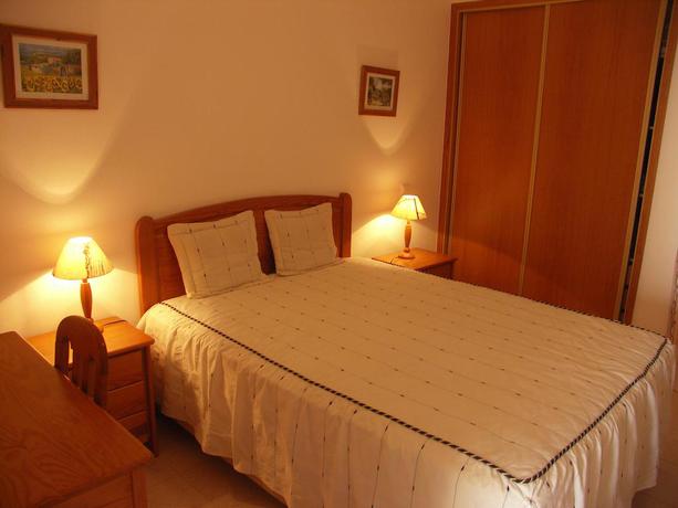 Imagen de la habitación del Hotel Clube Meia Praia. Foto 4