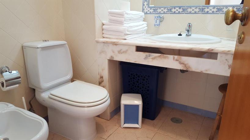 Imagen de la habitación del Hotel Clube Meia Praia. Foto 5