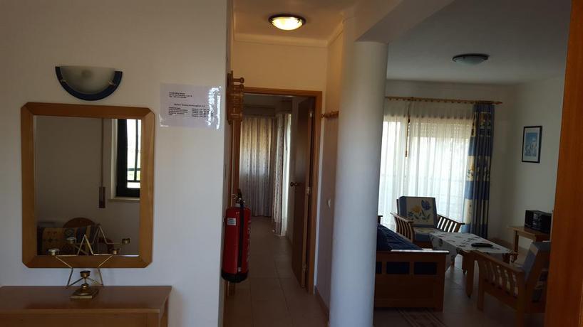 Imagen de los interiores del Hotel Clube Meia Praia. Foto 11