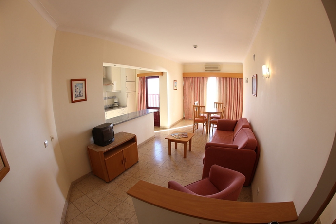 Imagen de los interiores del Hotel Clube Praia Mar. Foto 11