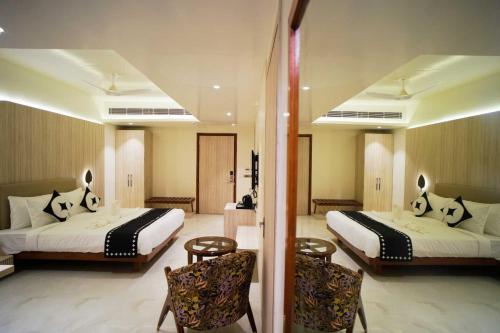 Imagen de la habitación del Hotel Clubhouse Ayodhya. Foto 19