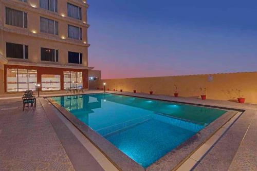 Imagen general del Hotel Clubhouse Morbi, Lalpar. Foto 14