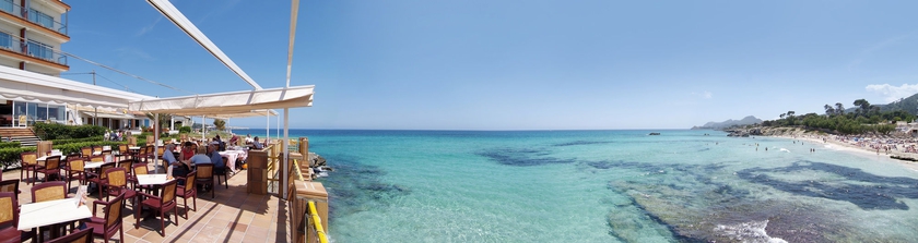 Imagen de los exteriores del Hotel Clumba. Foto 11