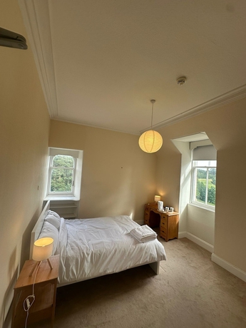 Imagen de la habitación del Hotel Cluny Hill. Foto 3