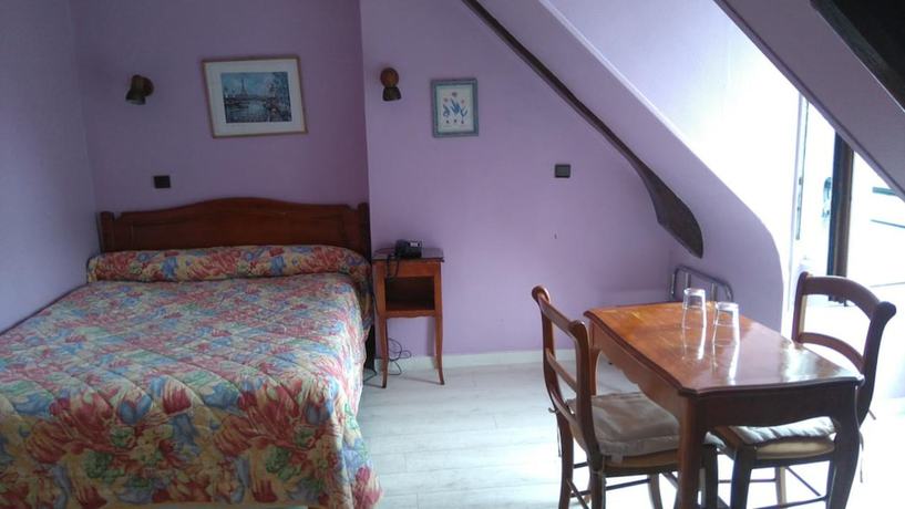 Imagen de la habitación del Hotel Cluny Sorbonne. Foto 10