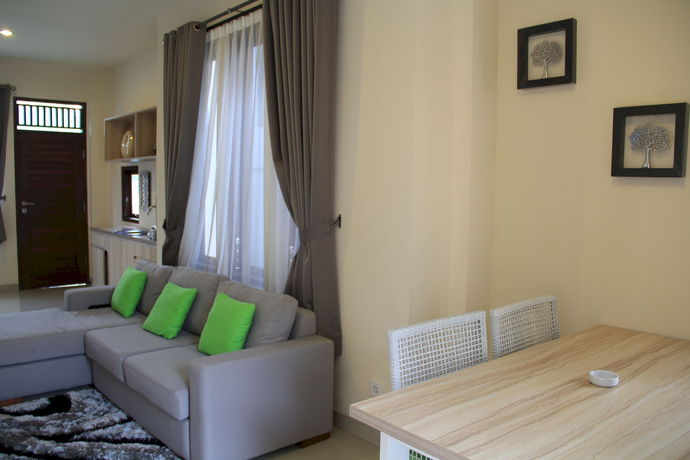 Imagen de los exteriores del Hotel Clv and Villa. Foto 8