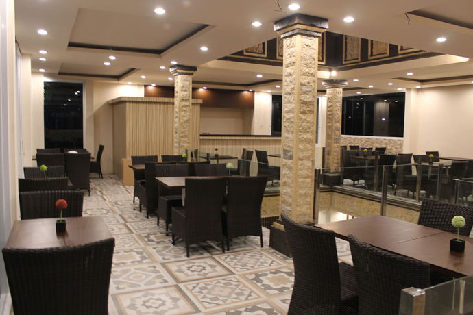 Imagen de los interiores del Hotel Clv and Villa. Foto 15