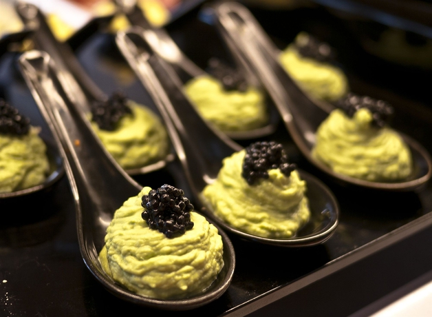 Imagen del bar/restaurante del Hotel Cm Playa Del Moro. Foto 3