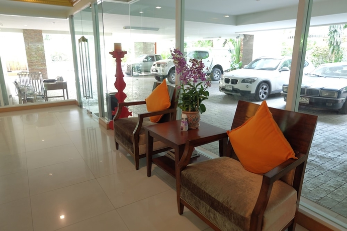 Imagen de los interiores del Hotel Cnc Heritage. Foto 14