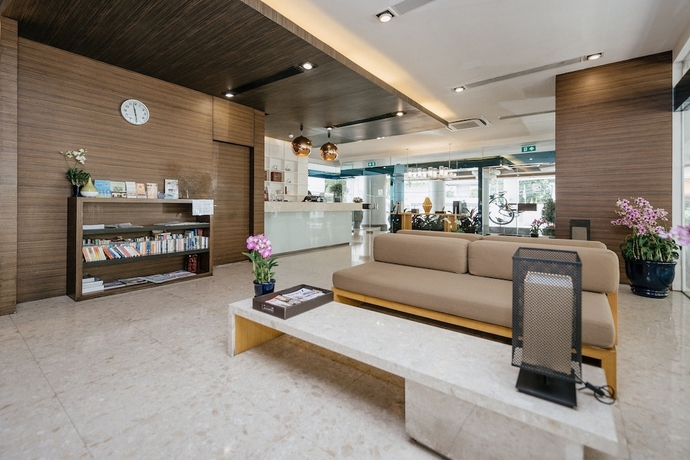 Imagen de los interiores del Hotel Cnc Residence. Foto 18