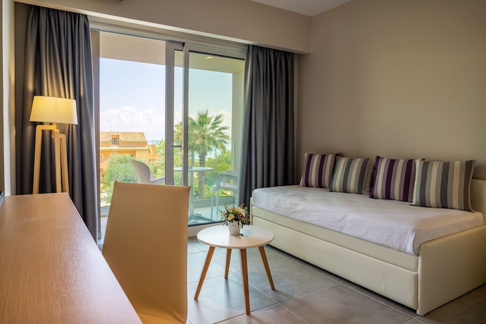 Imagen de la habitación del Hotel Cnic Gemini. Foto 10