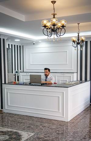 Imagen de los interiores del Hotel Cnr Inci. Foto 19