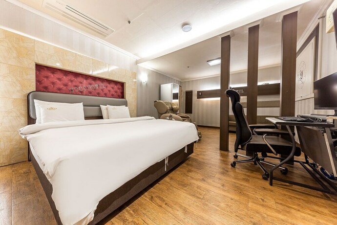 Imagen de la habitación del Hotel CoCo Hotel. Foto 12