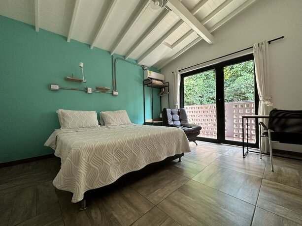 Imagen de la habitación del Hotel CoLink House. Foto 17