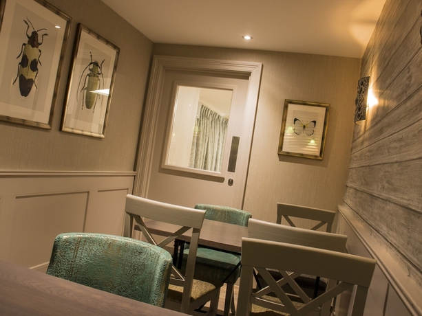 Imagen de los interiores del Hotel Coachman. Foto 19