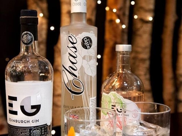 Imagen del bar/restaurante del Hotel Coachman. Foto 14