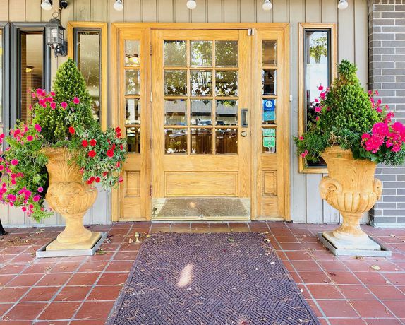 Imagen general del Hotel Coachman Inn And Suites. Foto 1