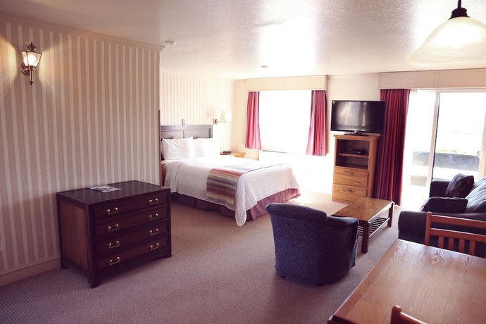 Imagen de la habitación del Hotel Coachman Inn And Suites. Foto 9