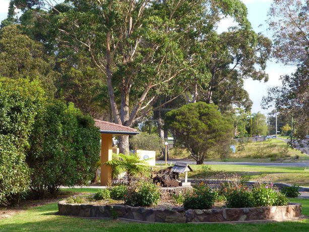 Imagen de los exteriores del Hotel Coachman's Eden. Foto 7