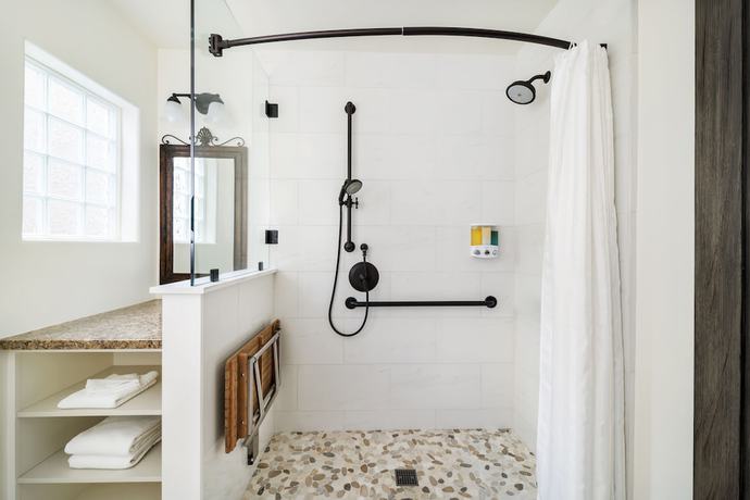 Imagen de la habitación del Hotel Coachman\'s Inn, A Four Sisters Inn. Foto 15