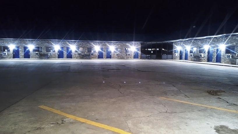 Imagen general del Hotel Coachman\'s Inn and Suites. Foto 1