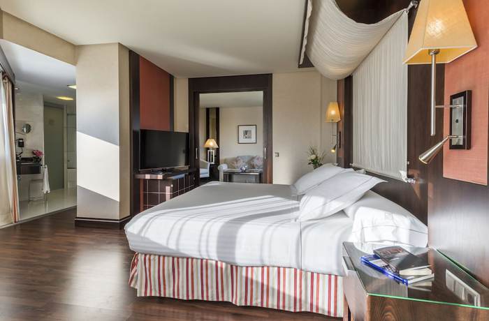 Imagen de la habitación del Hotel Córdoba Center. Foto 7