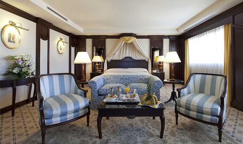 Imagen de la habitación del Hotel Córdoba Center. Foto 17