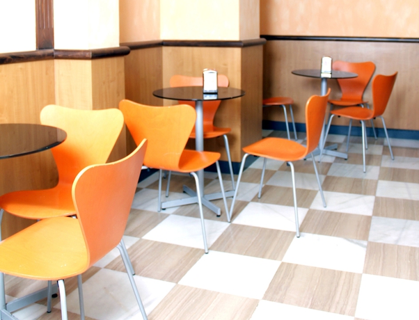 Imagen del bar/restaurante del Hotel Córdoba Centro. Foto 7