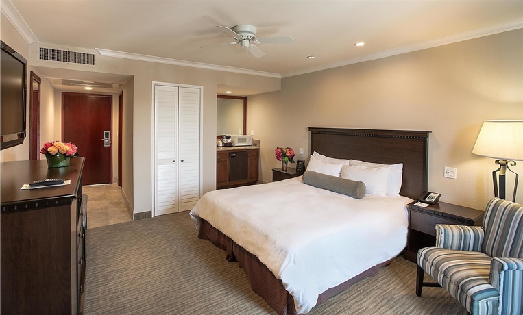 Imagen de la habitación del Hotel Coast Burbank. Foto 10