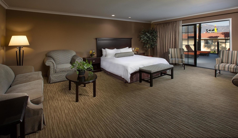 Imagen de la habitación del Hotel Coast Burbank. Foto 12
