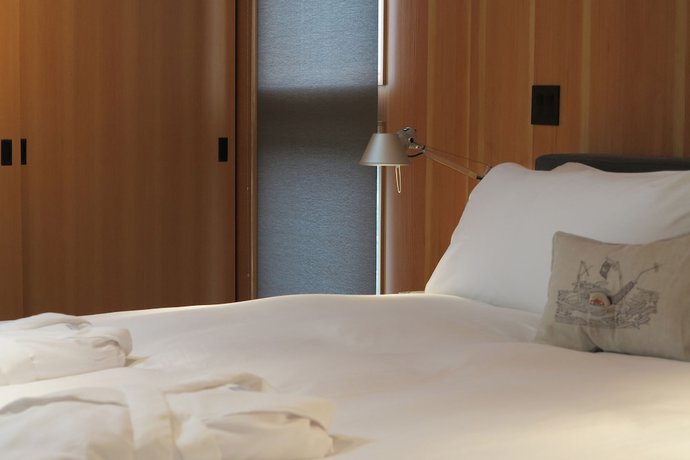Imagen de la habitación del Hotel Coast Cabins. Foto 4