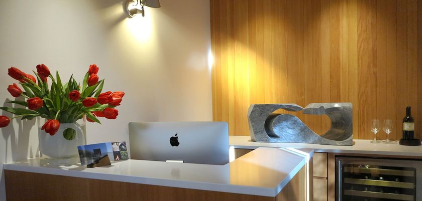 Imagen de los interiores del Hotel Coast Cabins. Foto 20
