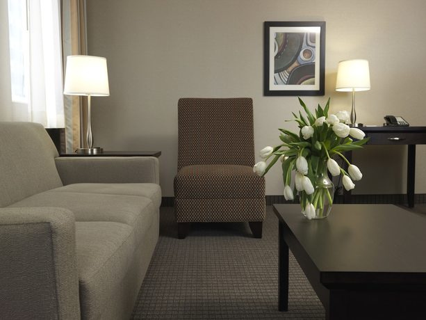 Imagen general del Hotel Coast Calgary Downtown Hotel and Suites by APA. Foto 2