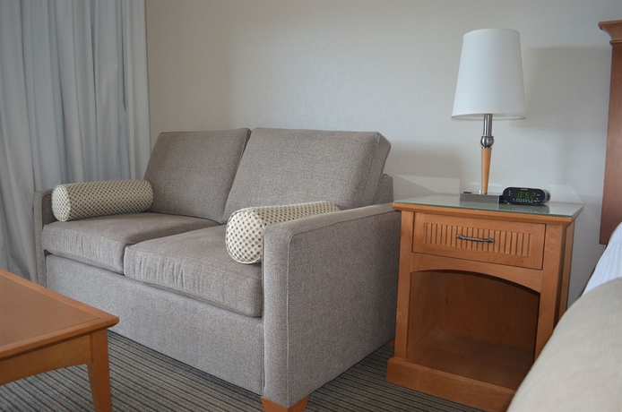 Imagen de los interiores del Hotel Coast Capri. Foto 10