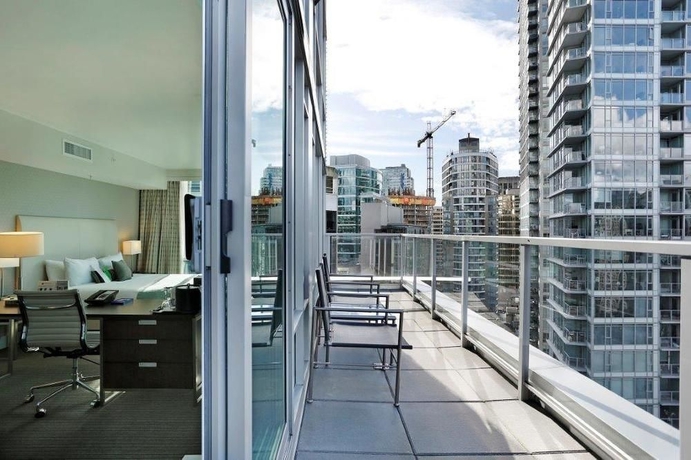 Imagen de la habitación del Hotel Coast Coal Harbour Vancouver By Apa. Foto 5