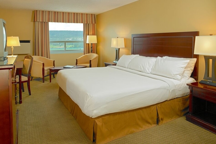 Imagen de la habitación del Hotel Coast Fraser Inn. Foto 7