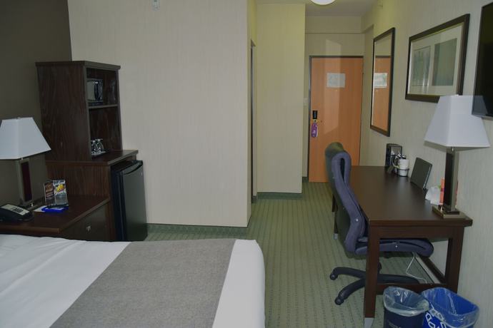 Imagen de la habitación del Hotel Coast Lethbridge and Conference Centre. Foto 11