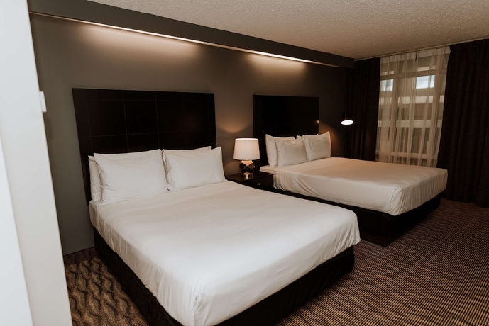 Imagen de la habitación del Hotel Coast Nisku Inn and Conference Centre. Foto 10