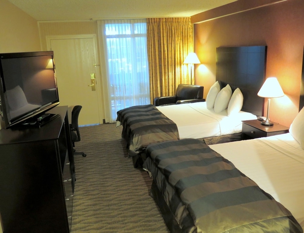 Imagen de la habitación del Hotel Coast Nisku Inn and Conference Centre. Foto 11