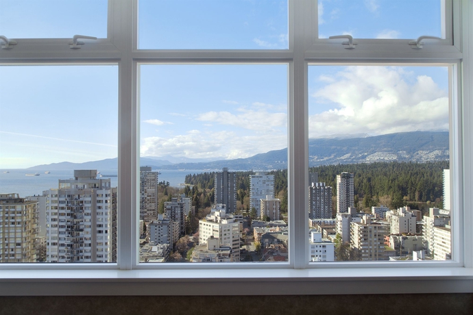 Imagen de la habitación del Hotel Coast Plaza. Foto 7