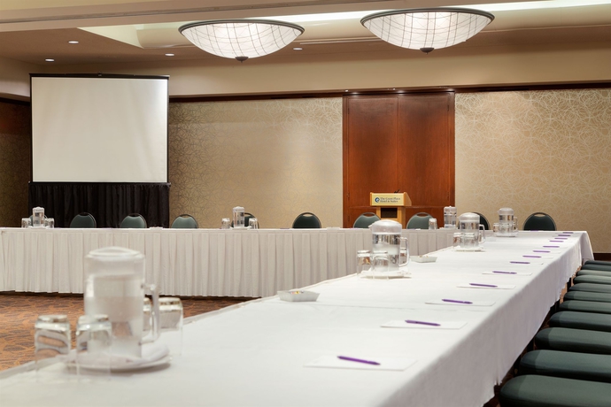 Imagen de los interiores del Hotel Coast Plaza. Foto 13