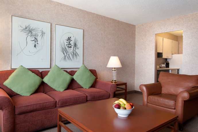 Imagen de los interiores del Hotel Coast Plaza. Foto 16