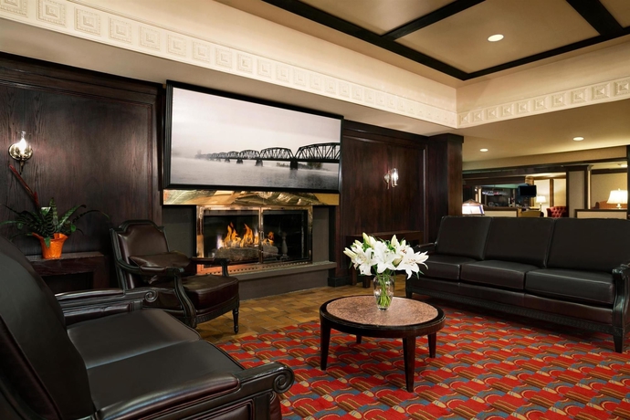 Imagen de los interiores del Hotel Coast Prince George By Apa. Foto 13