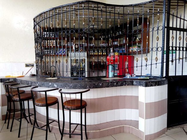Imagen del bar/restaurante del Hotel Coast Safari. Foto 5