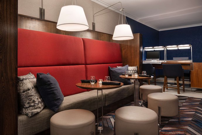 Imagen de los interiores del Hotel Coast Seattle Downtown Hotel By Apa. Foto 5