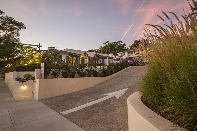 Imagen general del Hotel Coast Village Inn - Santa Barbara. Foto 3