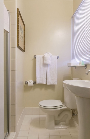 Imagen de la habitación del Hotel Coast Village Inn - Santa Barbara. Foto 14