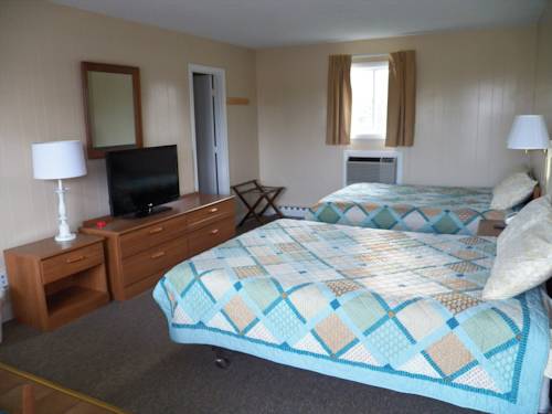 Imagen de la habitación del Hotel Coast Village Inn and Cottages. Foto 10